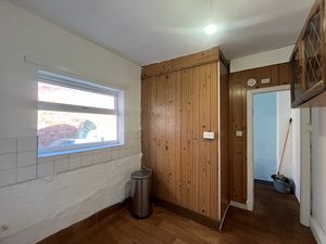 Photo 6- click for photo gallery